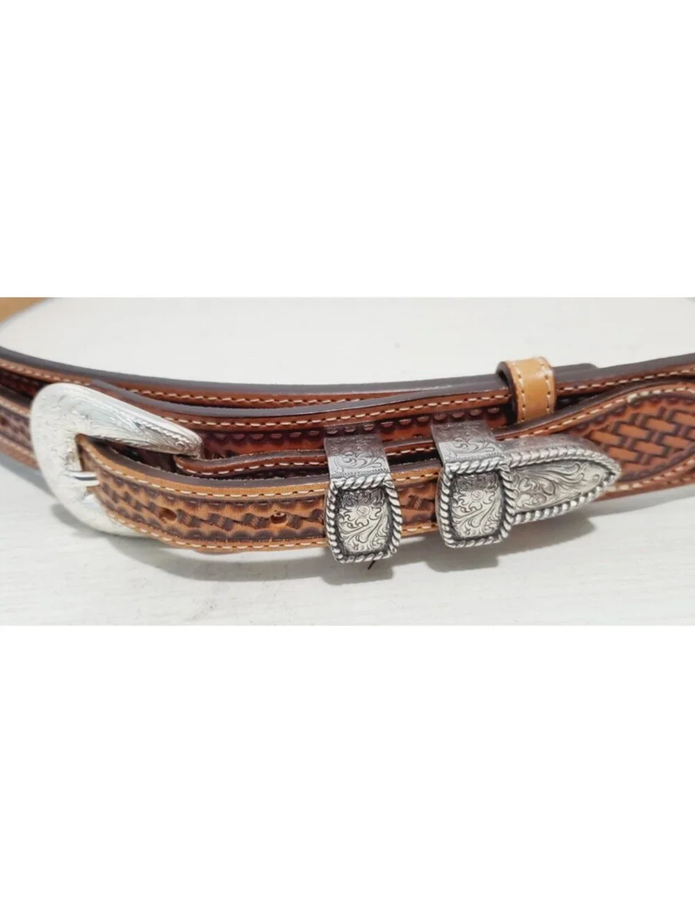 Vintage JUSTIN Buckle Belt Western Tapered 36 Brown TOOLED Leather